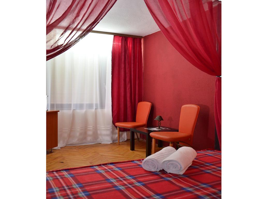 Hostel Kalonis スコピエ 部屋 写真