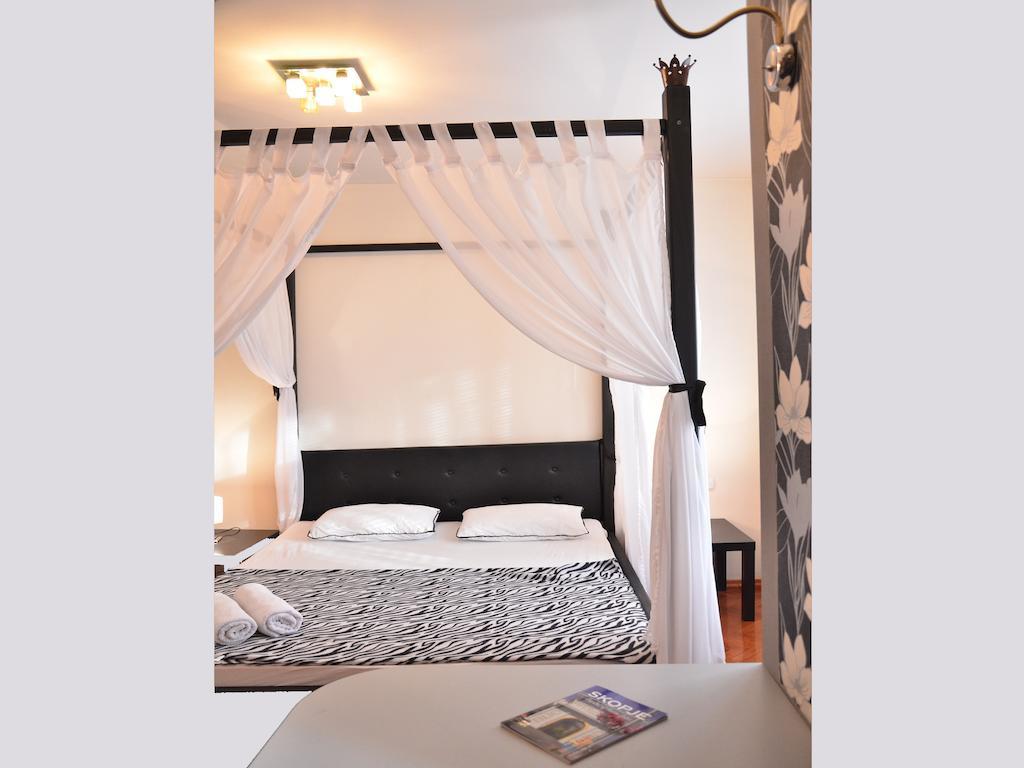 Hostel Kalonis スコピエ エクステリア 写真