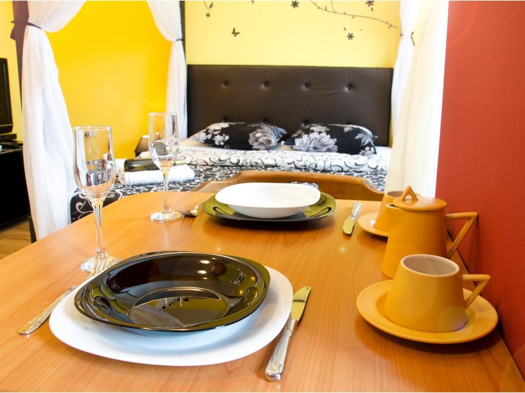 Hostel Kalonis スコピエ エクステリア 写真